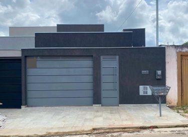 Casa a venda Bairro Santa Luzia.