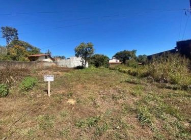 Lote de 360 metros quadrados no Bairro Meia Ponte a venda em Pirenópolis.