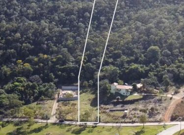 Terreno de 20.000 metros quadrados a venda no Bairro Alto do Carmo em Pirenópolis.